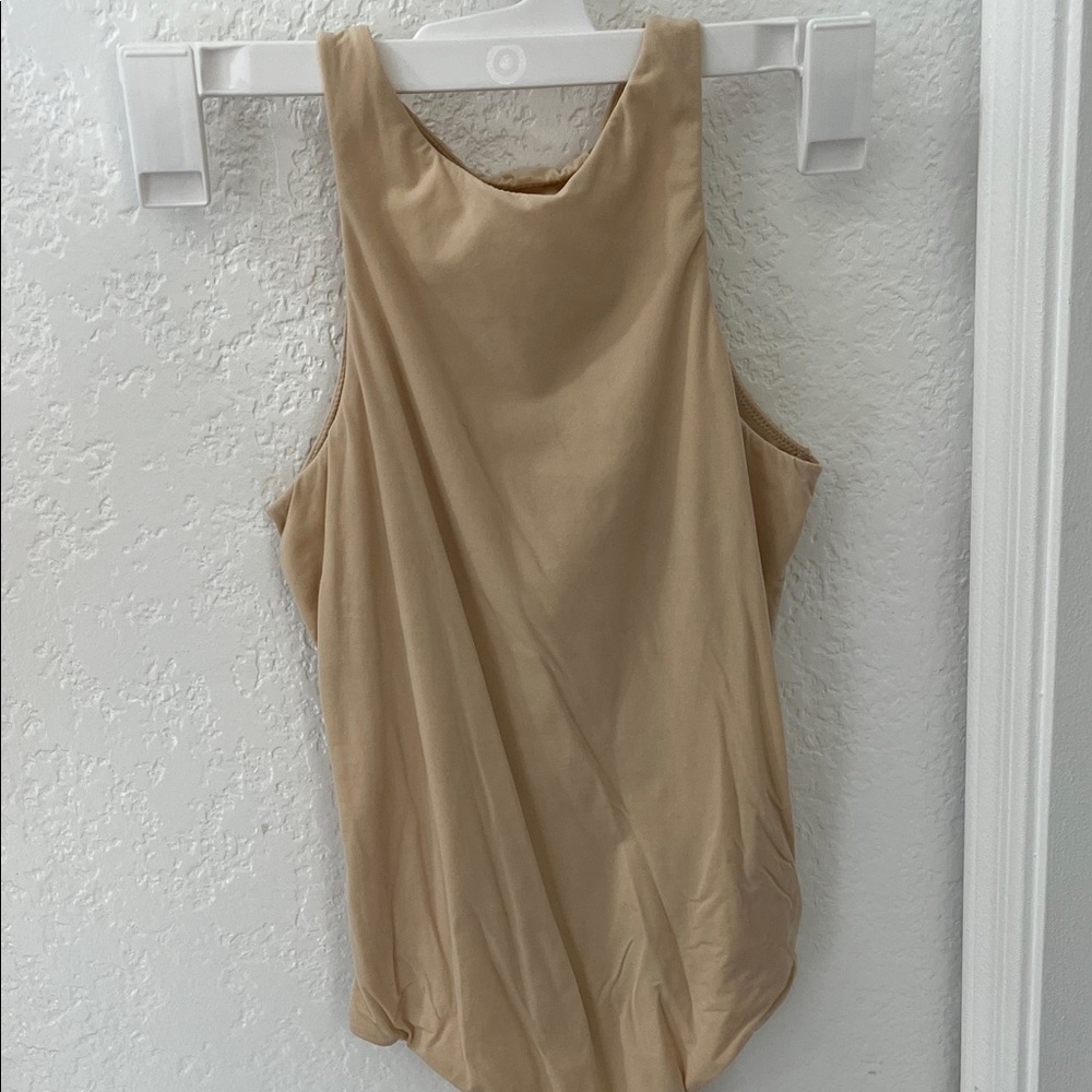 SKIMS Tan Sleeveless Tank Top